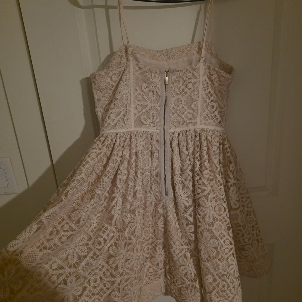 Anthropologie Cream Lace Spaghetti Strap Mini Dress Size 8 NWT - Picture 4 of 5